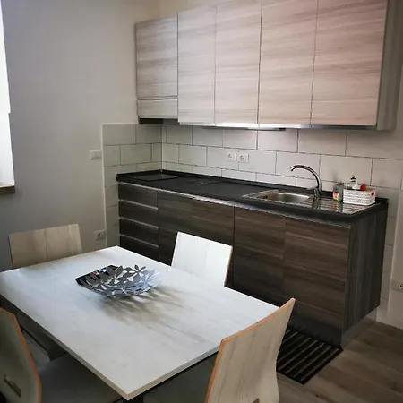 Monolocale Bettinelli 10 Διαμέρισμα *